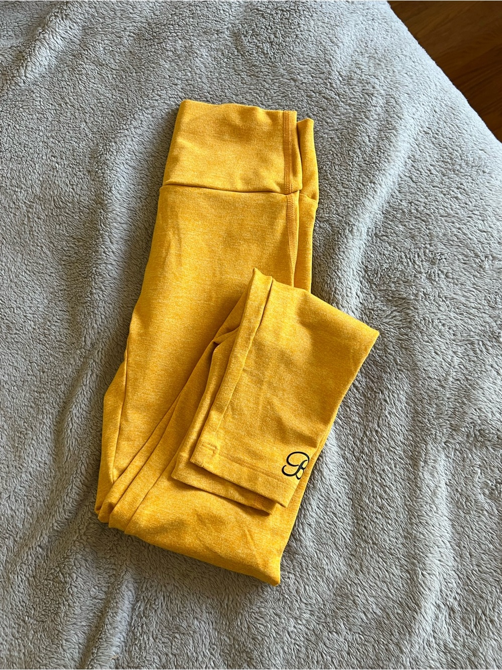 Bombshell Sportswear Sun-kissed Yellow Curve Leggings Small
